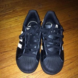 NWOT Classic Adidas